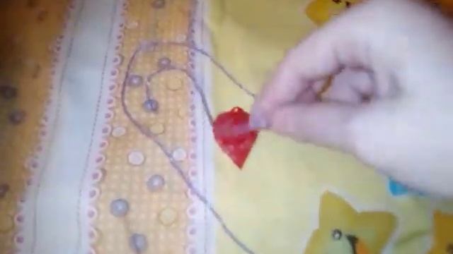 2 кулона своими руками из клеевого пистолета!? смотреть онлайн