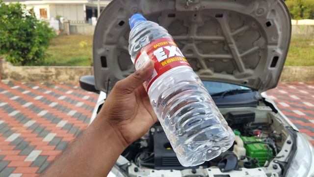 How To Top Up Radiator Water | Never Use Normal Water In Radiator | Always Use Distilled Water Only смотреть онлайн