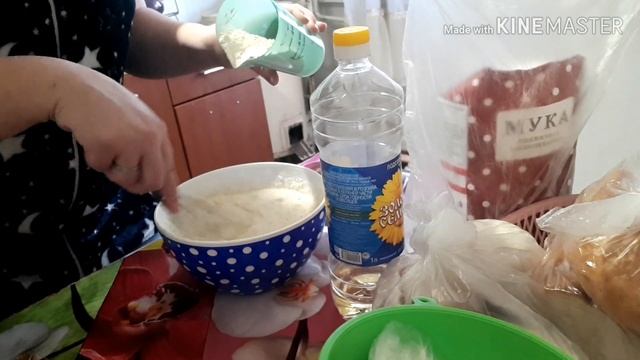 Мои первые#блины? На улице грязища смотреть онлайн