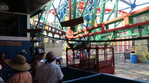 Wonder Wheel Review, Coney Island/Deno's Wonder Wheel Park | World's Best Ferris Wheel