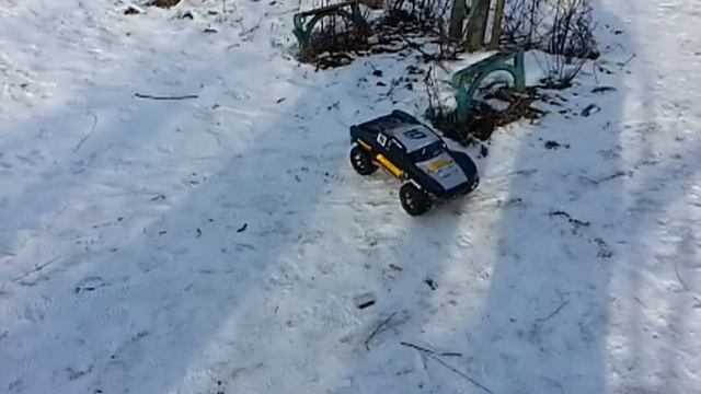 тест покатушки TRAXXAS.mp4 смотреть онлайн