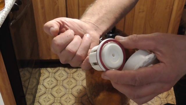 Лучшая из 30л ПЭТ-кег емкость для брожения сусла и браги - ДАРОМ смотреть онлайн