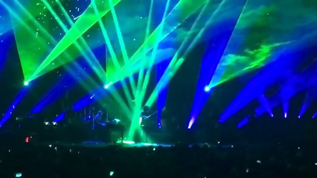 Jeff Lynne's ELO "Telephone Line" @ Oracle Arena - Oakland 8/2/2018 смотреть онлайн