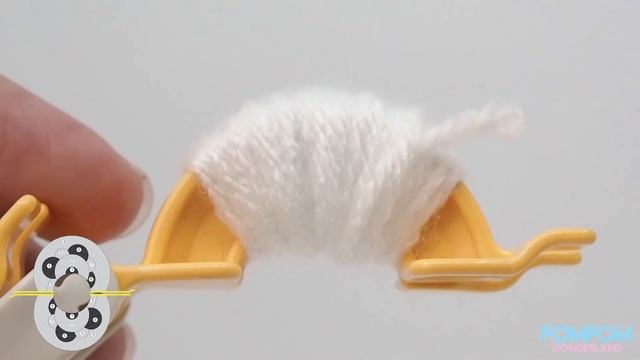DIY Tutorial - How to Make a Pompom Tennis Ball - ポンポンの作り方 - Hướng dẫn làm pompom bóng tennis смотреть онлайн