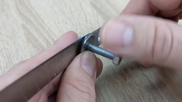 Достань лезвие из ножа и разбогатей! Крутая самоделка для заработка смотреть онлайн