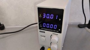 Обзор регулируемого источника питания 30 Вольт 10 Ампер.