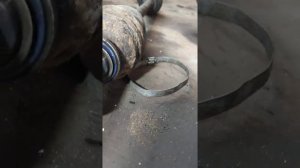 замена сальника левого привода заднего редуктора