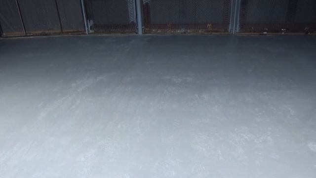 Покраска підлоги в гаражі зносостійкою фарбою