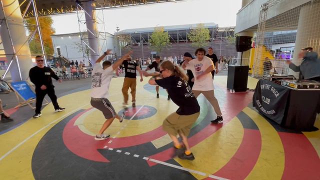 Cypher 3 jerks смотреть онлайн