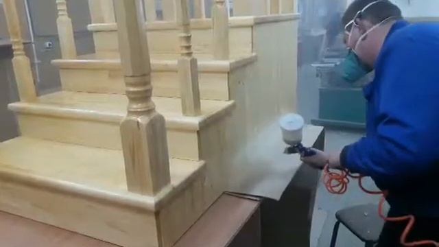 Лакируем лестницу смотреть онлайн