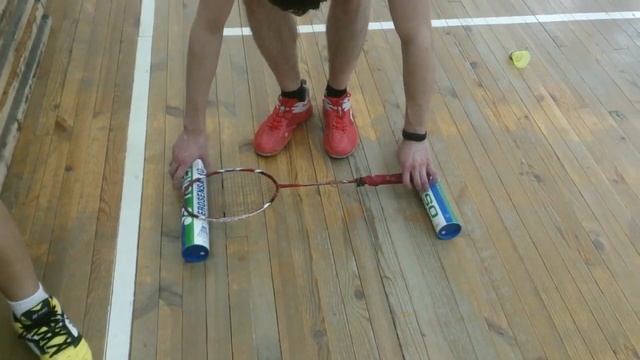 Badminton Experiment #2: Fake Yonex ArcSaber 10 shaft durability смотреть онлайн