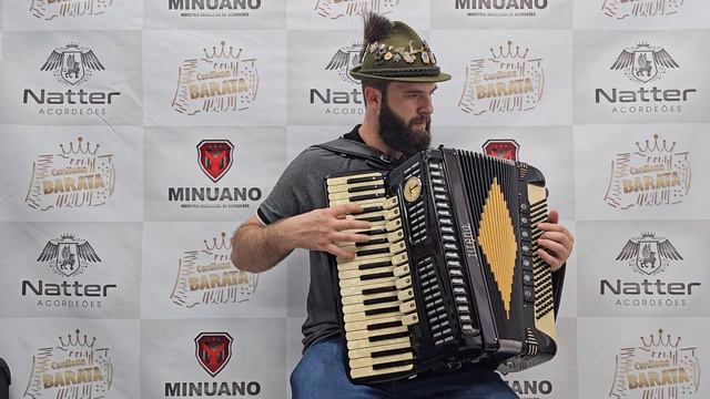 Titano 4/5 de voz oitavada. смотреть онлайн