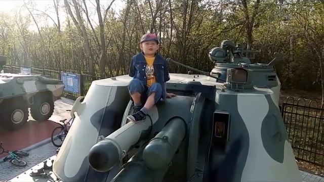 Самоходная гаубица 2С3М смотреть онлайн