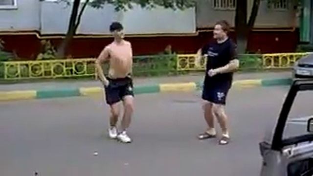 Танцы во дворе смотреть онлайн