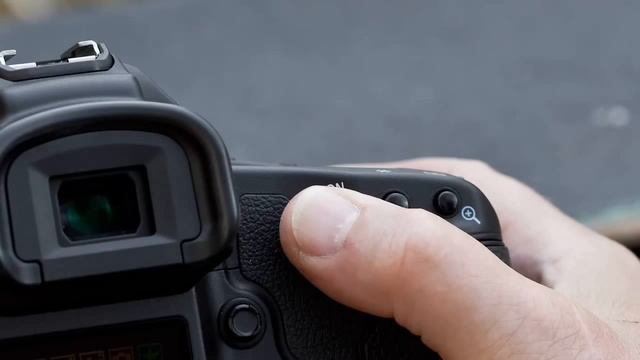 12 Canon EOS 1D Mark IV Back Button AF ON 12 13 смотреть онлайн
