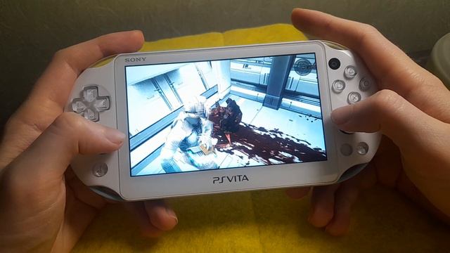 Dead Space port gameplay on Sony PS Vita Slim Playstation Vita 3.65 Henkaku Enso game смотреть онлайн