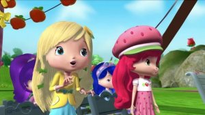 BAD HAIR DAY! ? | Strawberry Shortcake | WildBrain Kids