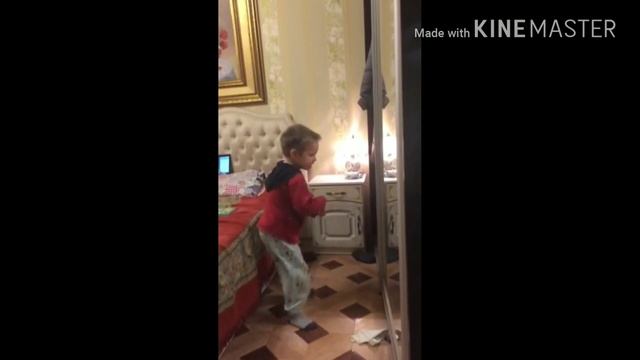 Танец, дети, брейкданс, Ялта, малой, племяш, жара смотреть онлайн