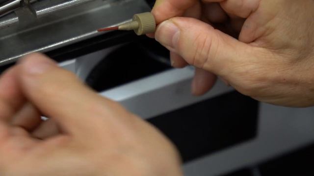 How to install an HPLC column смотреть онлайн