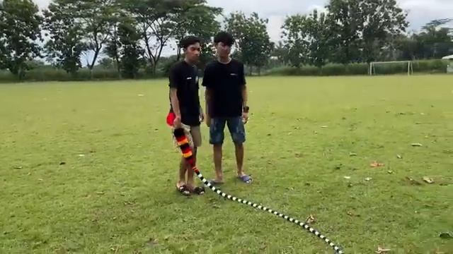 DEG-DEGAN BANGET !! Enthul Nyoba Salto Pake Barongan Dan Ternyata..