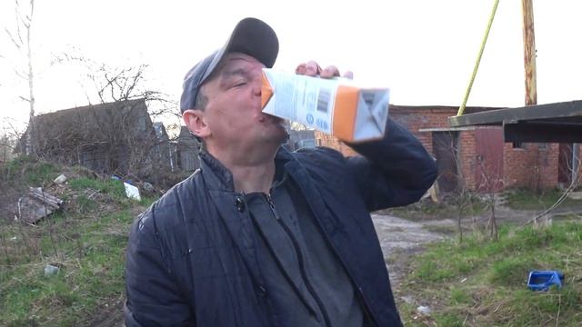 ЖЕСТЬ КАК ОН ЭТО СЪЕЛ/СЫРАЯ ПЕЧАНЬ/РЯЖЕНКА И РАССОЛ смотреть онлайн