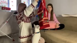 VLOGMAS.Обновки для всех. Купила Кире куртку. Сережа и Миша обиделись.