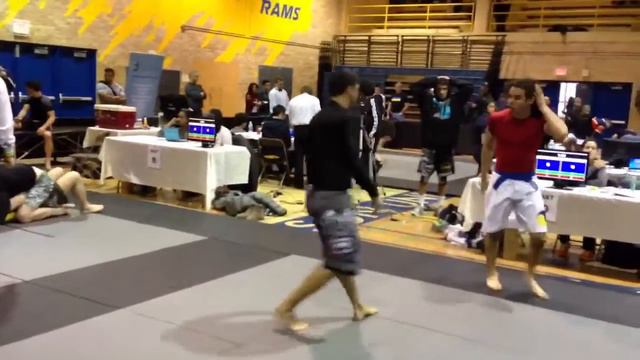 Grappling Industries Toronto 2013 - Jonathan Armoyan (OpenMat MMA) смотреть онлайн