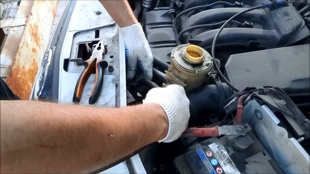 Замена жидкости ГУР логан ларгус