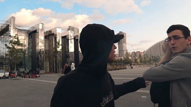 Сколько зарабатывают Тик Токеры. Сделал предложение в Авиапарке. 1млн подписчиков за пол года. смотреть онлайн