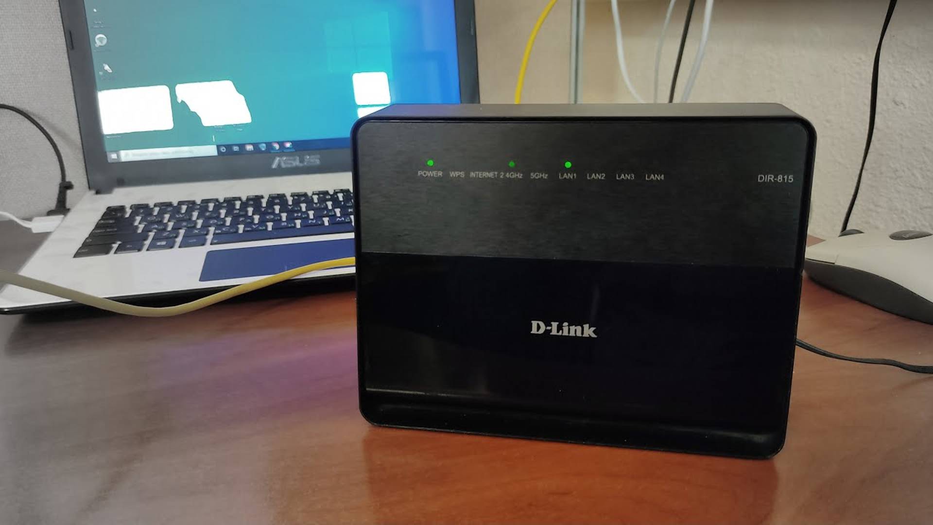 D-Link DIR-815 C1 пропадает интернет. Неправильная настройка роутера смотреть онлайн