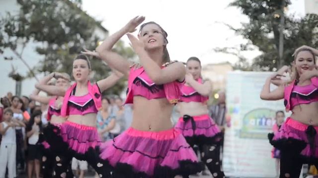 Показательное выступление. Презентация Profimedia смотреть онлайн