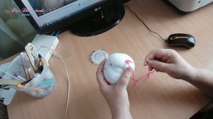 М К. Оформление лица куклы , делаем губки.