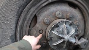 Меняю заднюю рессору на Урале. И ещё есть неисправности...