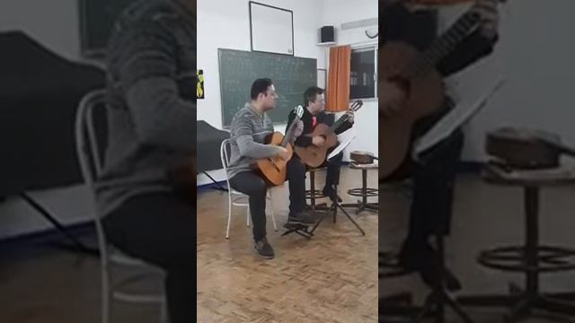 Sérgio Fernandes e José Carita plays Duarte Costa "Cigarra" смотреть онлайн