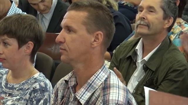 В Каменске отметили День строителя смотреть онлайн