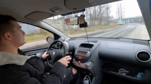 Пежо 107 за 60 секунд. Всё и сразу.