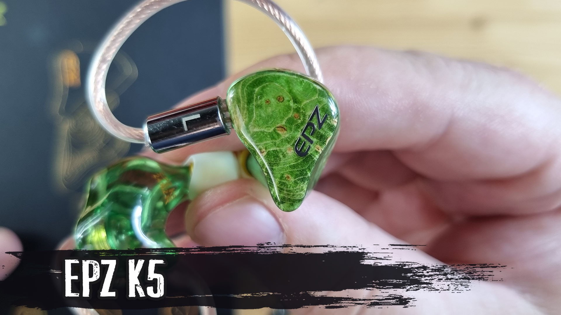 Техничность и мелодика: обзор гибридных 5-драйверных наушников EPZ K5 смотреть онлайн