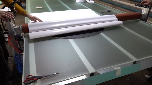 Работа планшетного ламинатора Unidos Standart