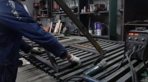 Журнальный столик лофт из остатков проф трубы. Своими руками