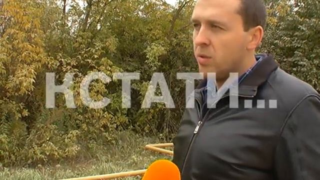 Першение в горле и резь в глазах - облако едкой пыли окутало Борский район смотреть онлайн