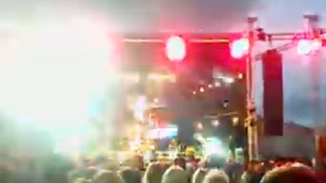 Liene Candy - Rīts ir tālu vēl (koncerts Ventspilij augusts, 2011) смотреть онлайн