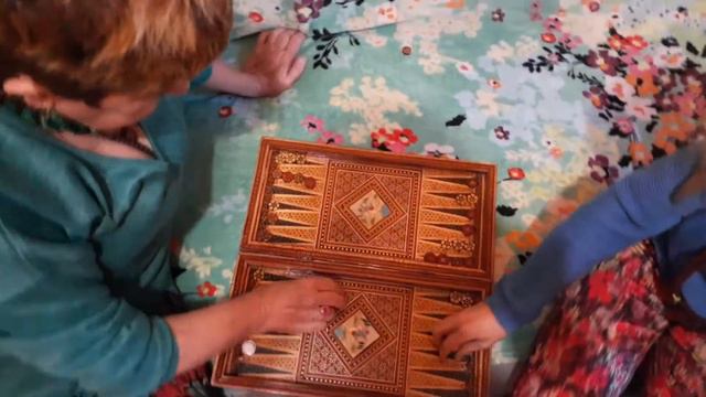 Всемирные всеармянские игры по нардам! "Играй с нами! Играй как мы! Играй лучше нас! Чемпионат!" 1: смотреть онлайн