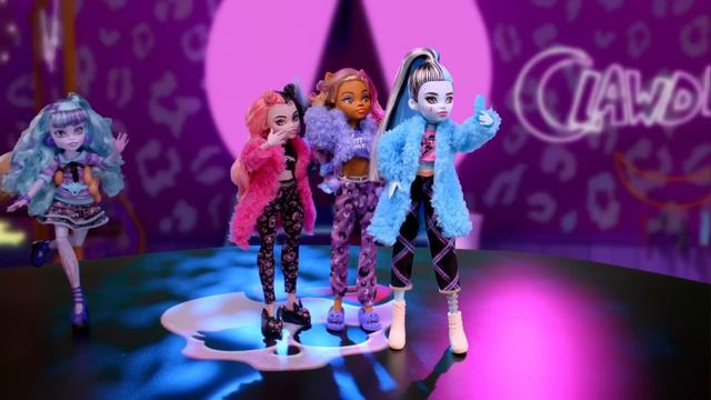 Monster High Gruselparty Puppen | Monster High Deutsch | AD смотреть онлайн