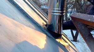 Герметизация прохода дымохода в кровле. Монтаж Мастер Флэша.