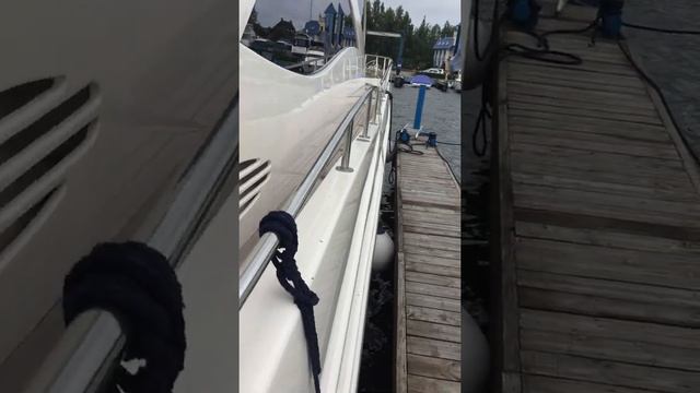 Полировка gelcoat супер яхты Majesty. Как содержат огромные яхты в России. Детейлинг яхты 22 метра! смотреть онлайн