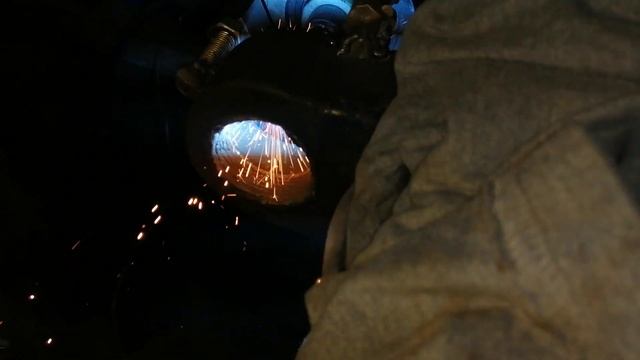 Восстановление посадочных мест шкворня MAN TGS. Restoration of the MAN TGS king pin seats смотреть онлайн