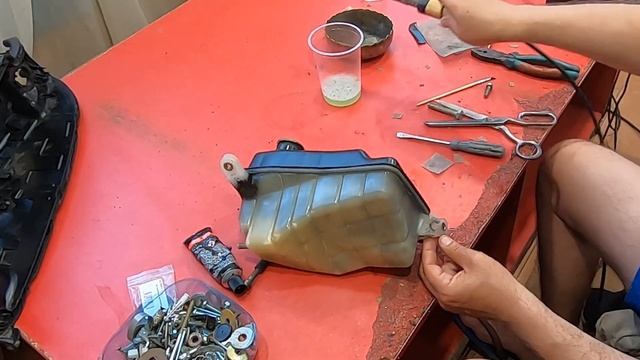 Ремонт расширительного бачка ! Самый надежный способ с ГАРАНТИЕЙ