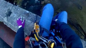 Альпинизм. Выход на канаты с опорой на руки и спуск от 1 лица. Промышленный альпинизм уровень 1