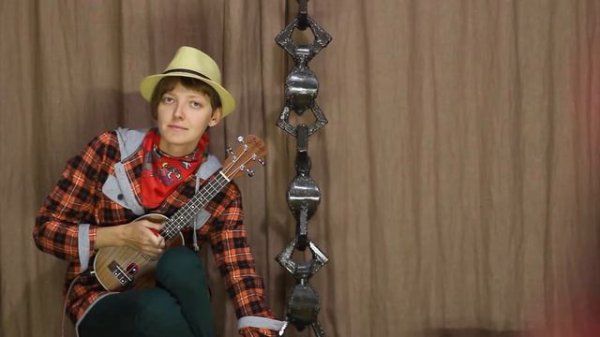 War - Low Rider ukulele Up in Smoke Theme Тема из "Укуренные" на укулеле