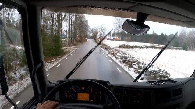 Truck Drive in the Swedish Volvo FL смотреть онлайн